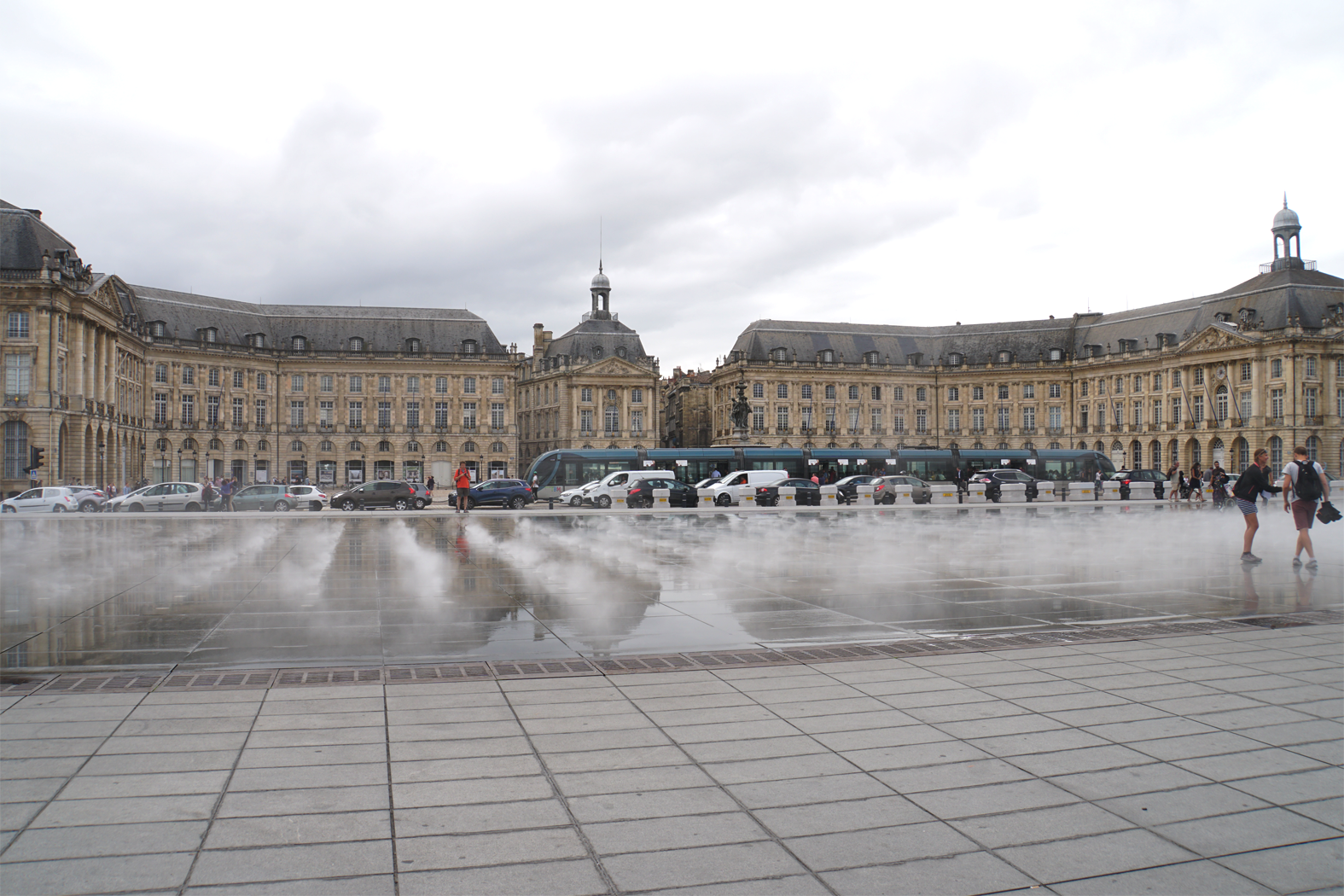 Bordauex: Mirrow d'eau