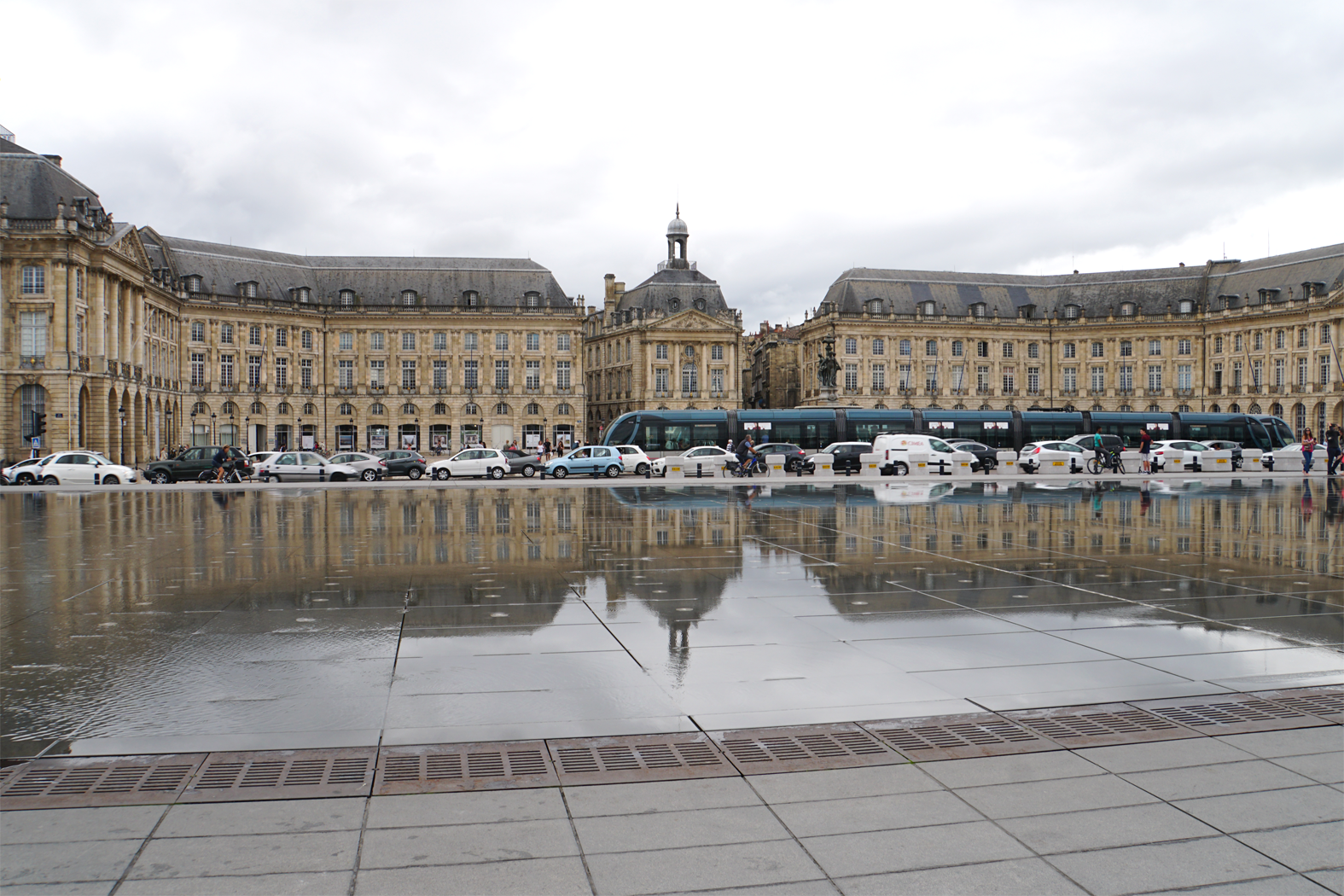 Bordauex: Mirrow d'eau