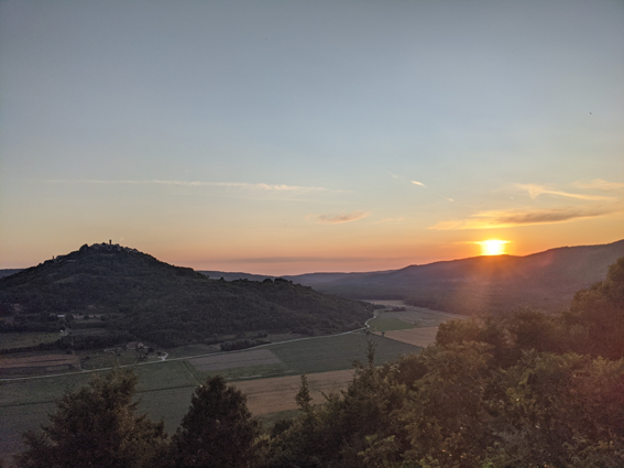 Blick von unserem Bungalow im Sonnenuntergang