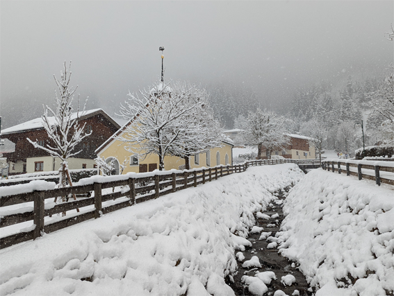 Kirche im Winter