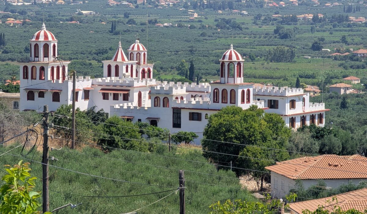 Eleftherotria Holy Convent (Nonnenkloster)