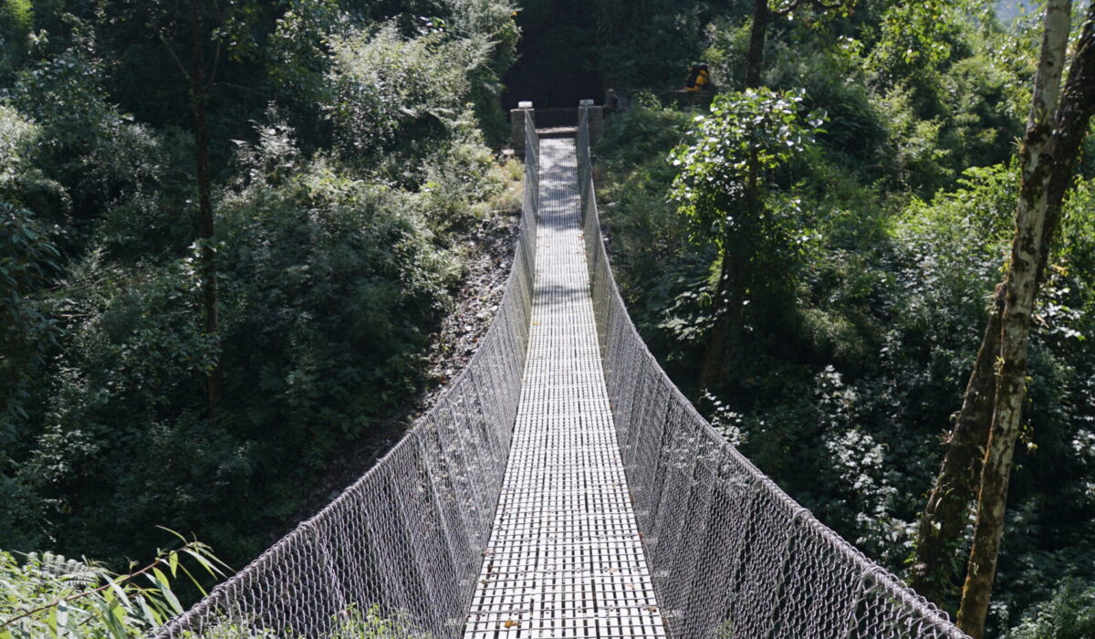 eine weitere viel kleinere Hängebrücke auf dem Weg nach Landruck